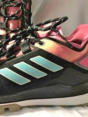 Adidas Hiking Shoe Tie Dye Sunset Pink Women's 9.5 Excellent Condition!